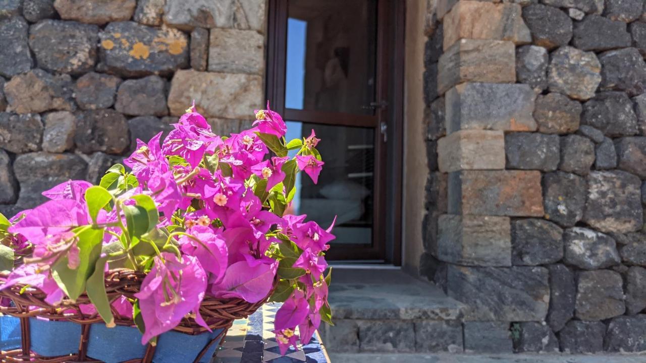 Horizon Pantelleria Bed & Breakfast Campobello Exterior photo